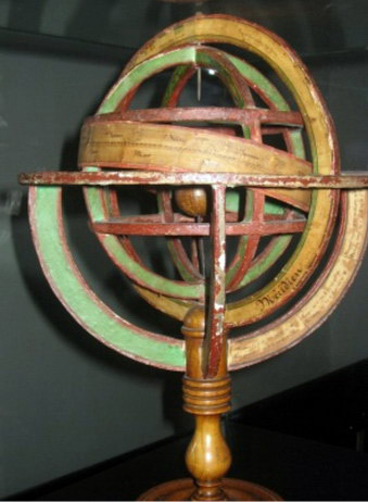 Sphère armillaire, modèle géocentrique dit de Ptolémée